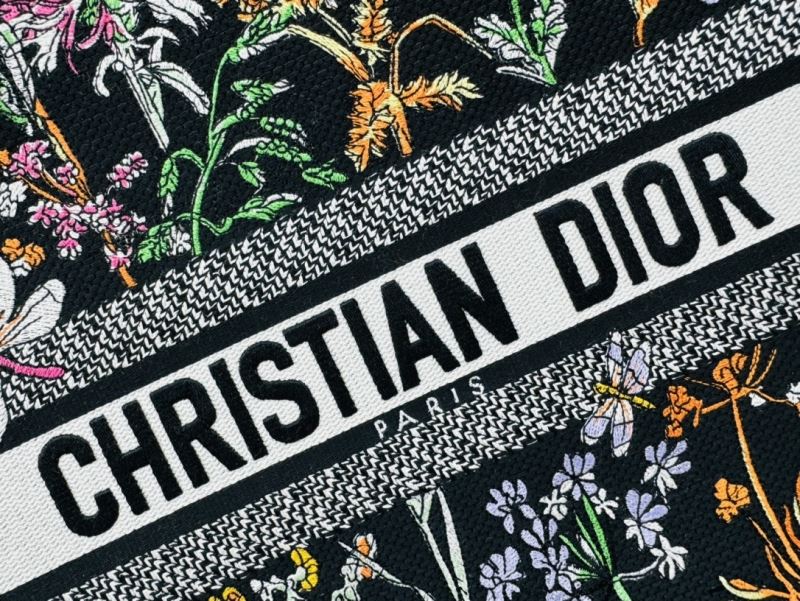 Christian Dior Shopping Bags